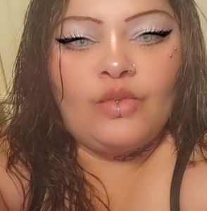 Meet your Posher, Yolanda